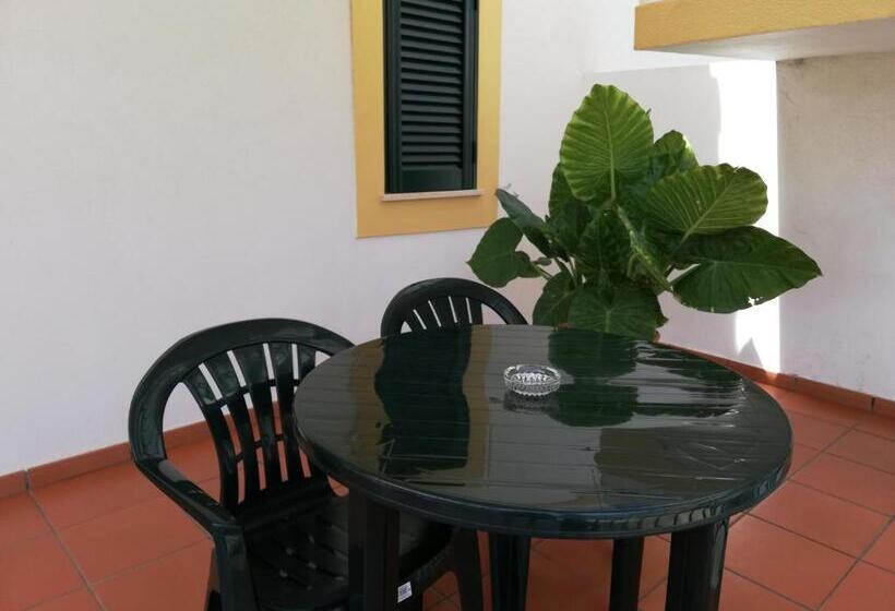 פנסיון Residencial Idalio