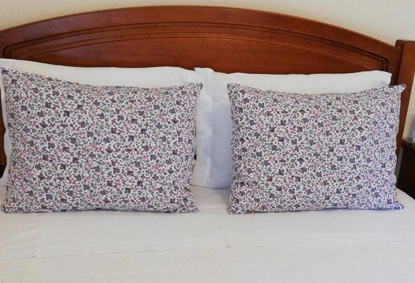 פנסיון Residencial Idalio