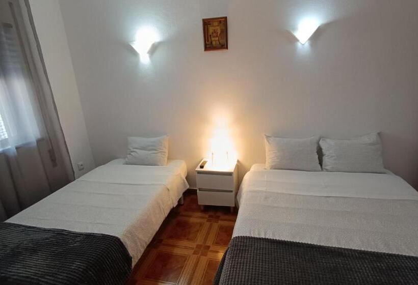 پانسیون Residencial S. Giao