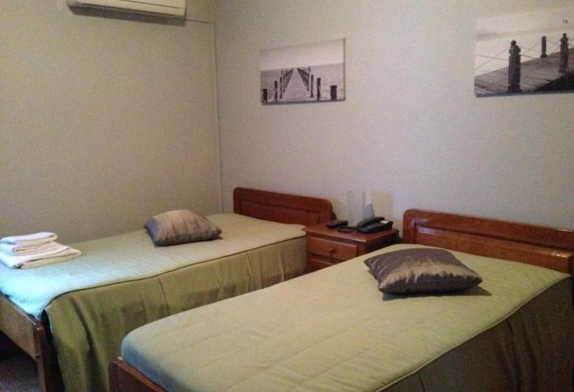 פנסיון Restaurante Abba