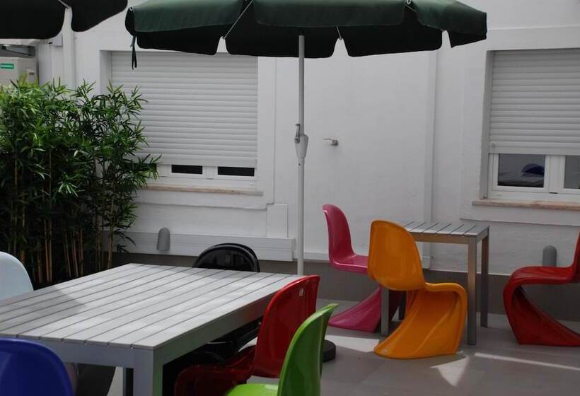 پانسیون Stayinn City  Evora