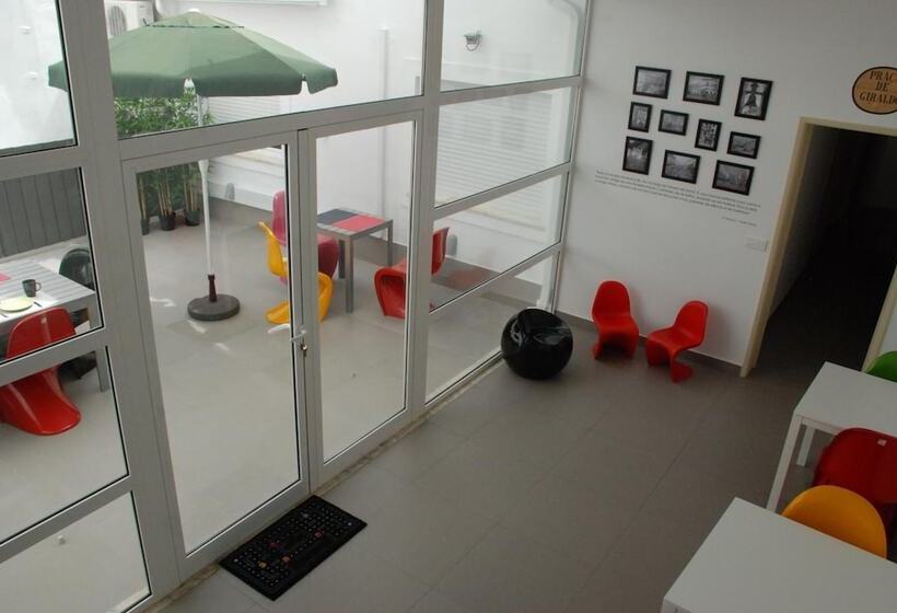 پانسیون Stayinn City  Evora