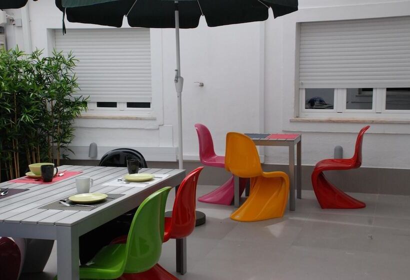 پانسیون Stayinn City  Evora