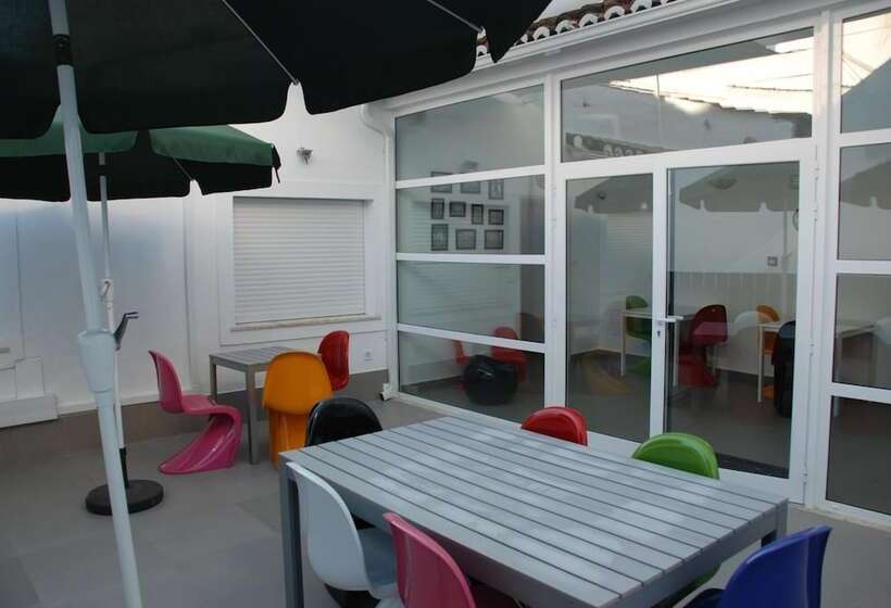 پانسیون Stayinn City  Evora