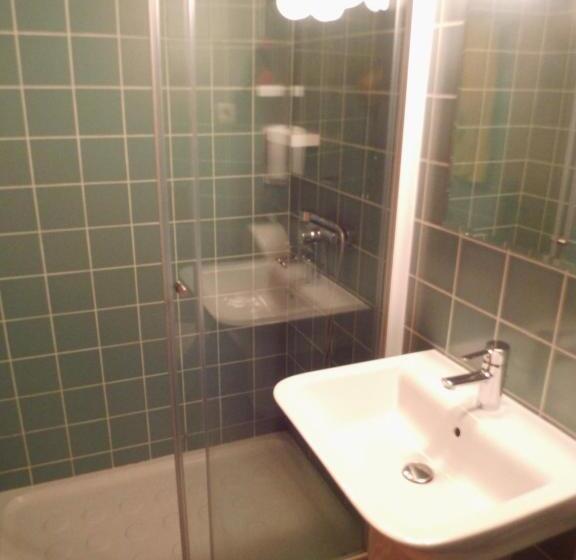 膳宿费 Taverna Lusitana