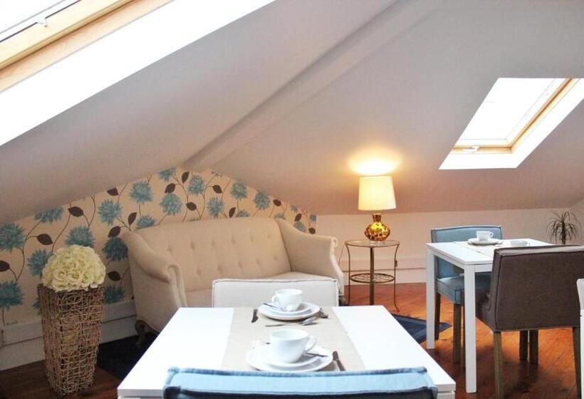 پانسیون The Sky Lofts Lisbon   Guesthouse