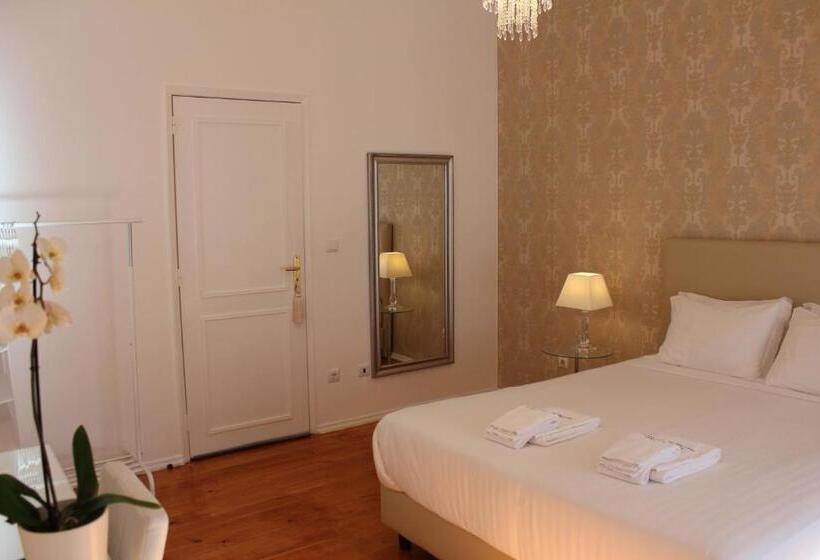 پانسیون The Sky Lofts Lisbon   Guesthouse