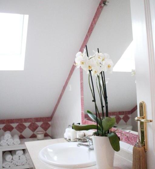 پانسیون The Sky Lofts Lisbon   Guesthouse