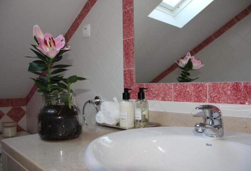 پانسیون The Sky Lofts Lisbon   Guesthouse