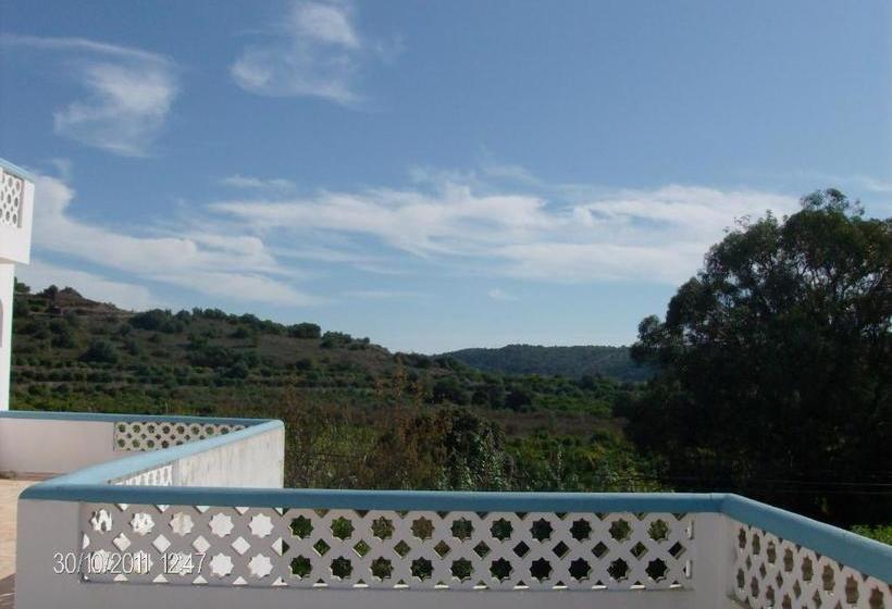 بنسيون Vila Sodré Guest House