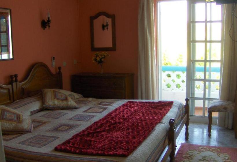 بنسيون Vila Sodré Guest House