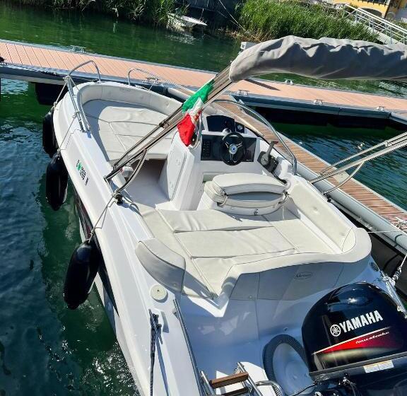 Yachting Residence