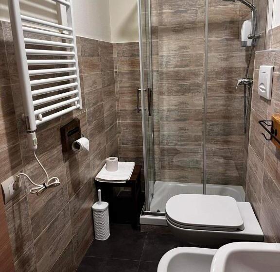 هاستل La Taverna Del Metallo Rooms