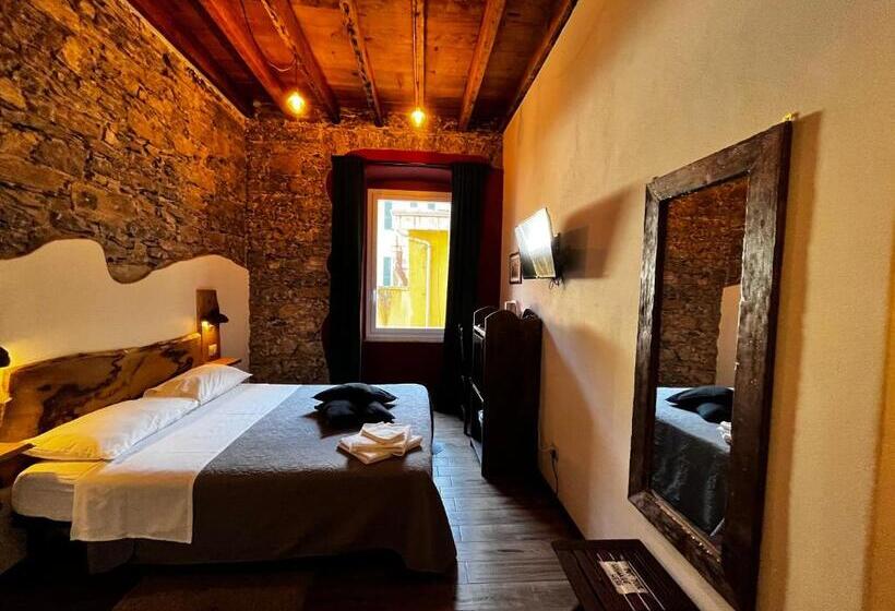 هاستل La Taverna Del Metallo Rooms
