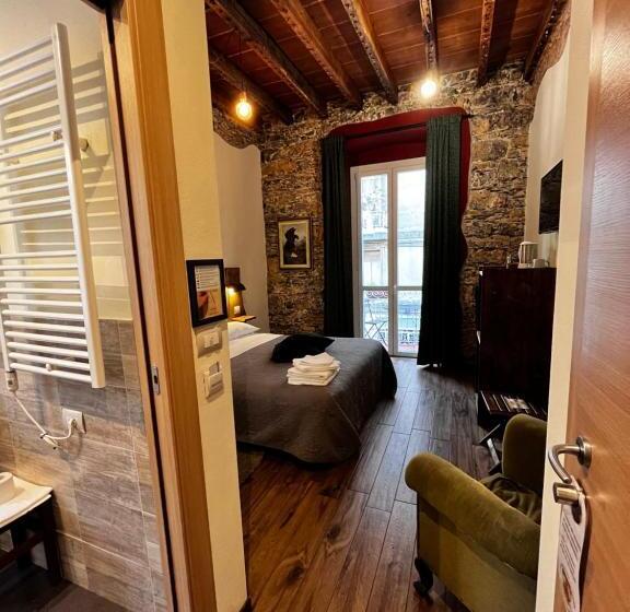 هاستل La Taverna Del Metallo Rooms