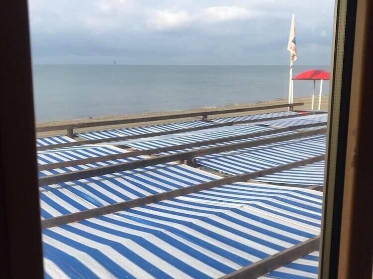 هاستل La Veranda