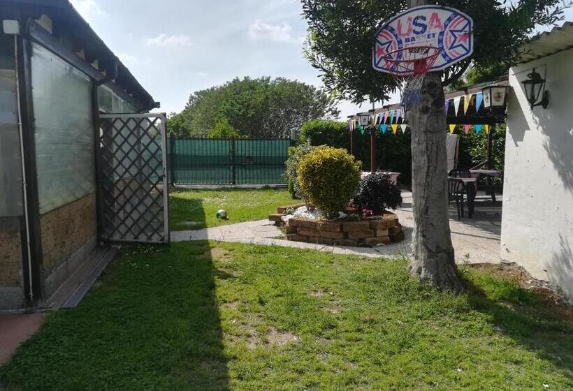 호스텔 Le Camille Ristorante Pizzeria & Locanda