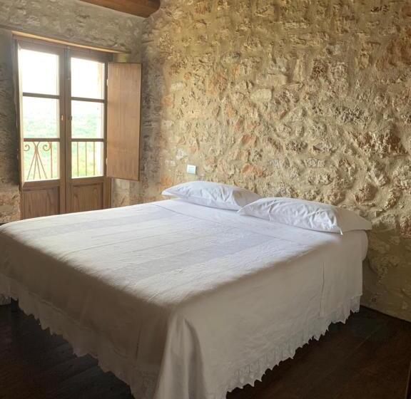 Bed and Breakfast Charme In Perillis