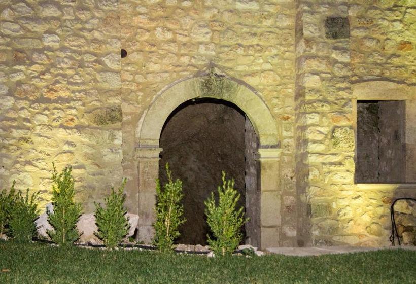 Bed and Breakfast Charme In Perillis