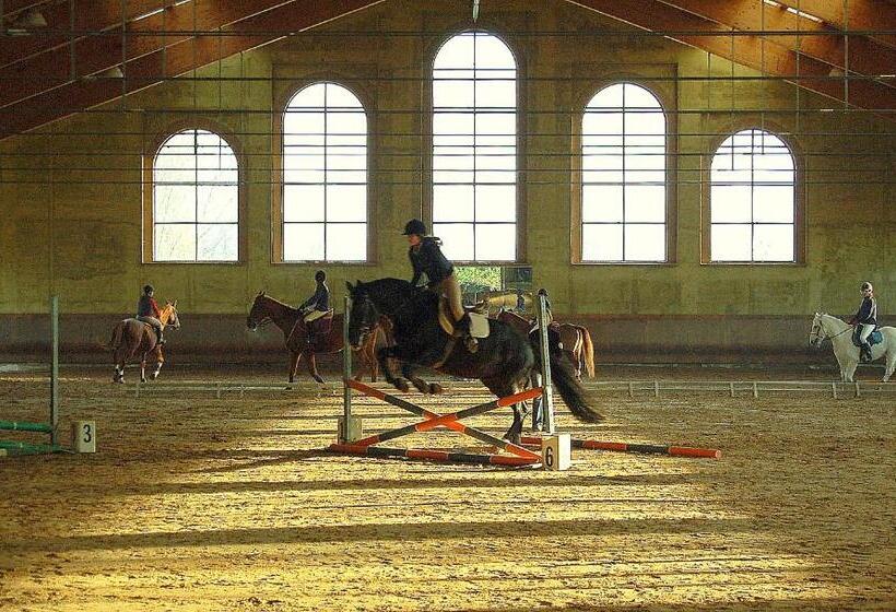 בית מלון כפרי Agriturismo Borgo San Francesco