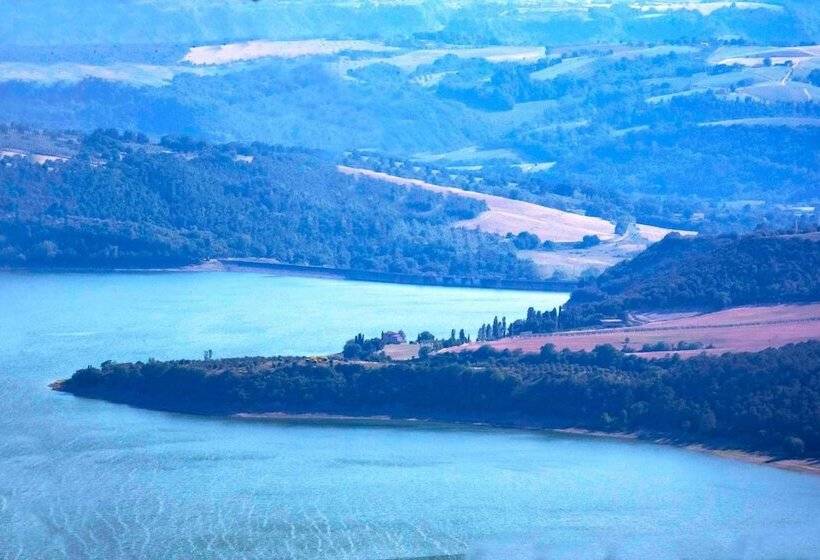 בית מלון כפרי Castello Di Titignano