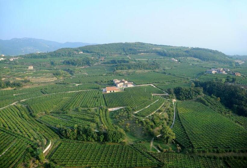 Отель Le Bignele