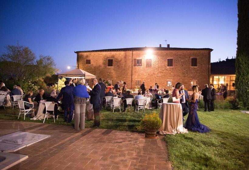 ホテル Le Checche