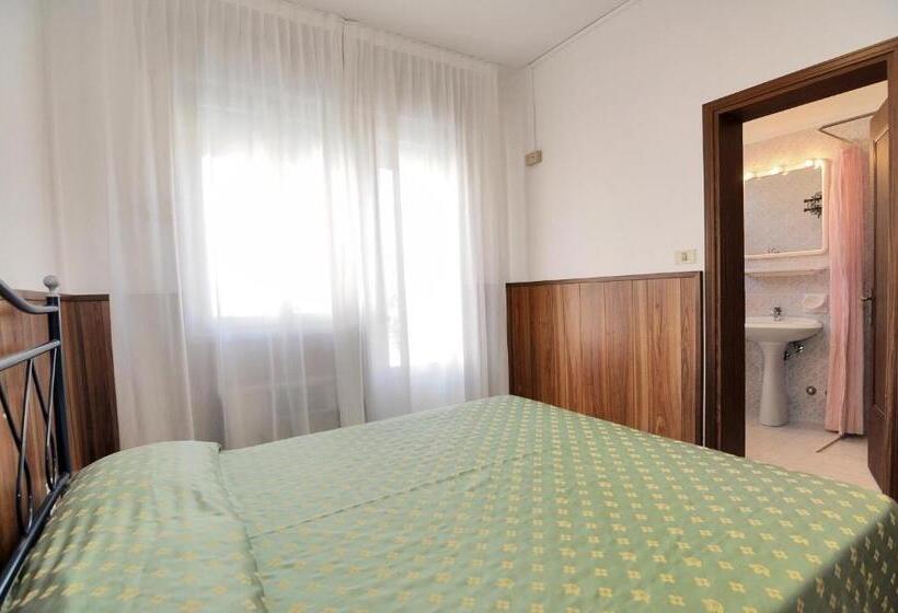 בית מלון כפרי Venus Best Price