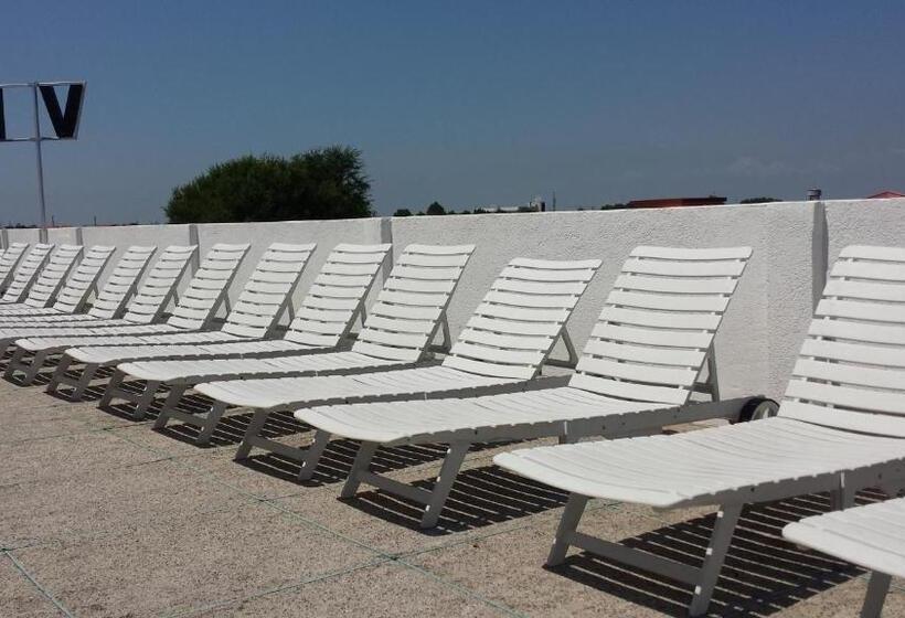 בית מלון כפרי Venus Best Price