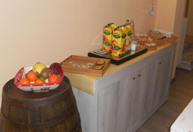 بنسيون Donna Matilde