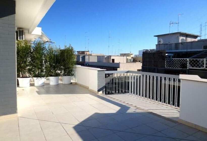 פנסיון Gatto Bianco Le Terrazze