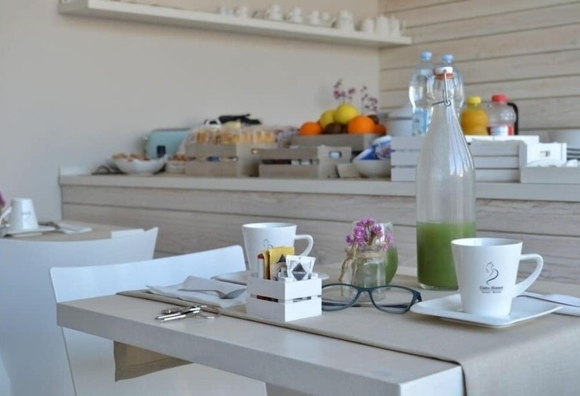 פנסיון Gatto Bianco Le Terrazze