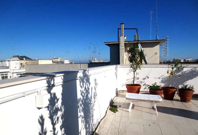 פנסיון Gatto Bianco Le Terrazze