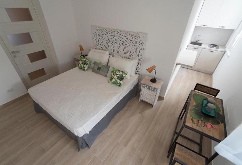 Пансион La Maison Extravagante