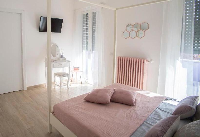 Пансион La Maison Extravagante