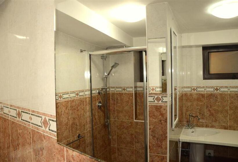 ペンション Livello Uno