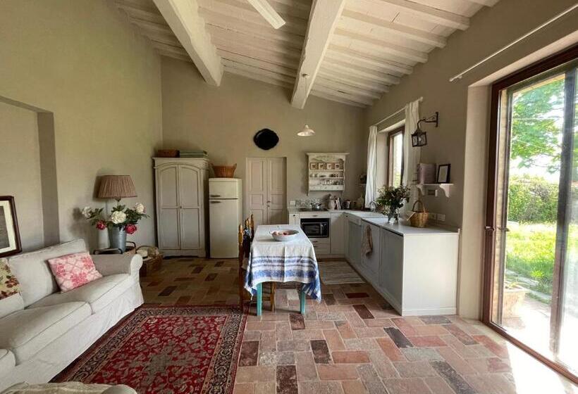بنسيون Private Room In Small Medieval Borgo