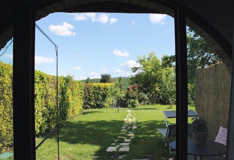 بنسيون Private Room In Small Medieval Borgo