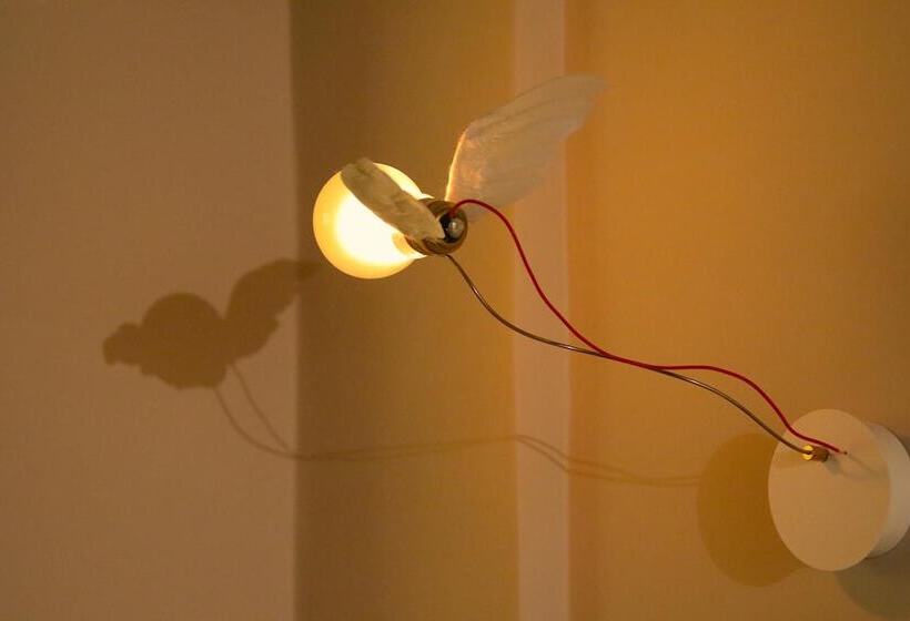 بنسيون Quattro Canti Suites