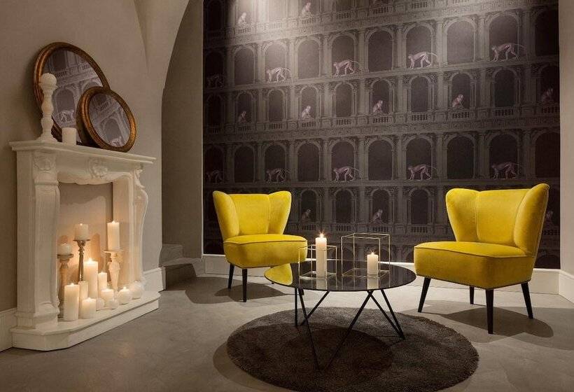 بنسيون Quattro Canti Suites