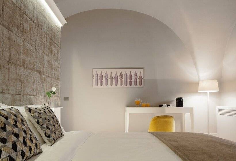 بنسيون Quattro Canti Suites