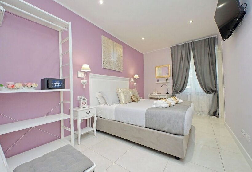 פנסיון Roman Holiday Charming