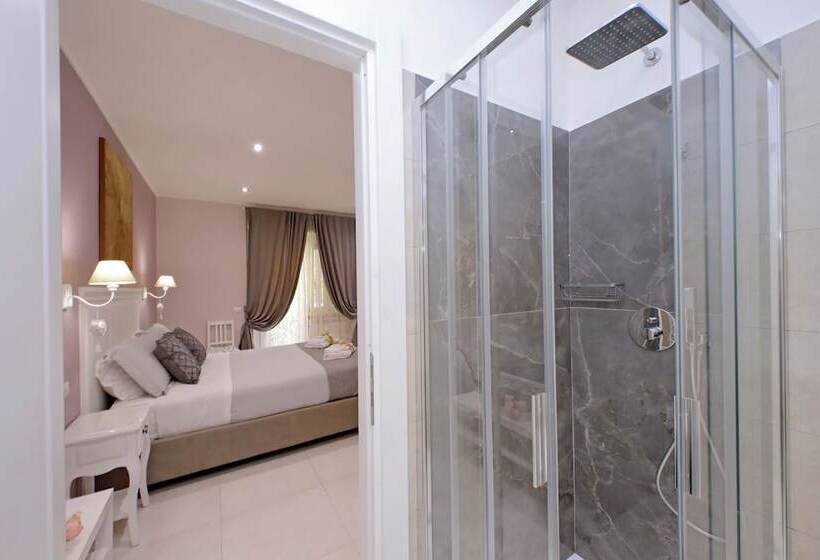 פנסיון Roman Holiday Charming