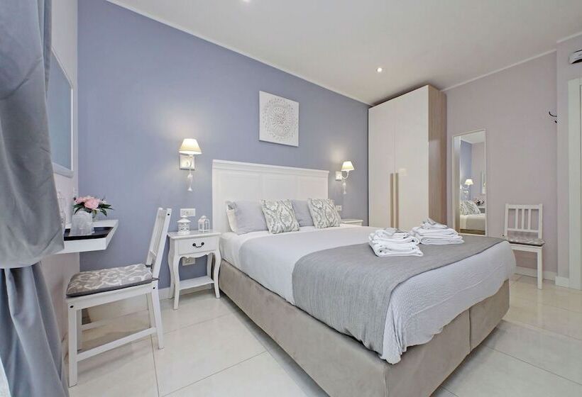 פנסיון Roman Holiday Charming