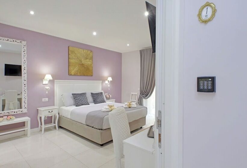 פנסיון Roman Holiday Charming