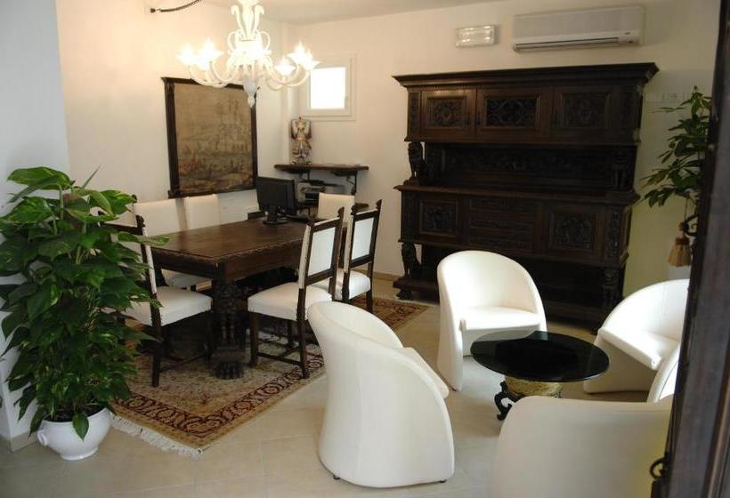 Residence Meeting
