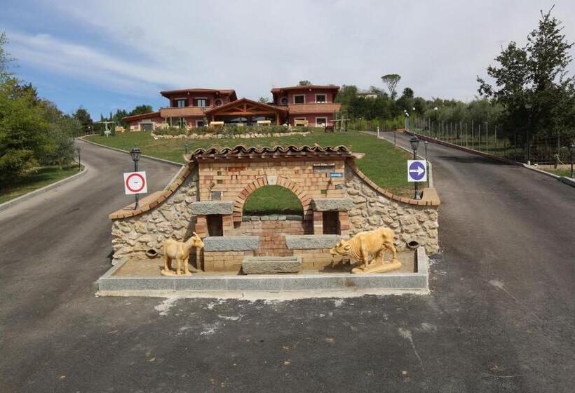 Agriturismo Ciociaro  Il Colle  Hotel Ristorante