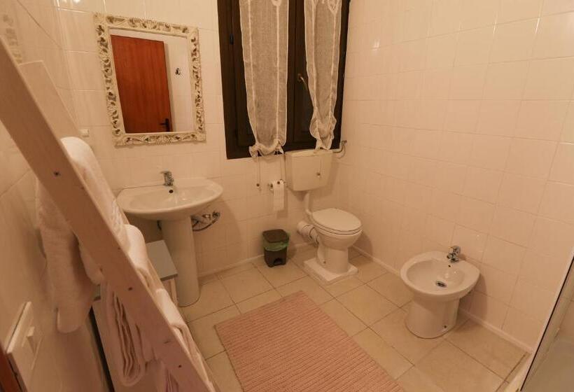 ユースホステル Locanda Del Musso Con Ristorante