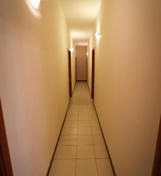 ユースホステル Locanda Del Musso Con Ristorante