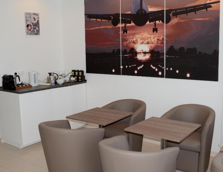 הוסטל Venice Guest House B&b